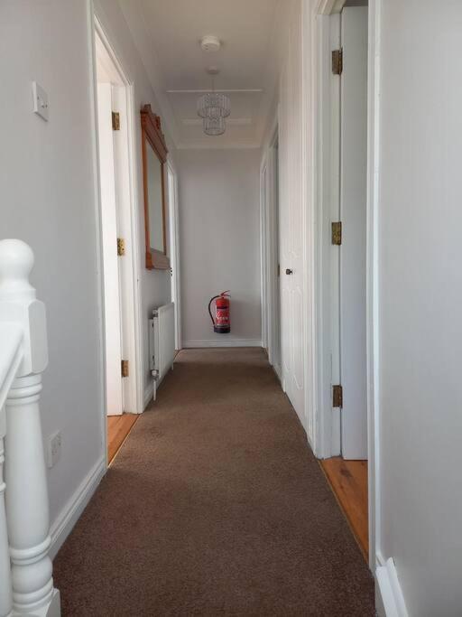 Villa Large 4Bed Available Long-Term In Letterkenny Exterior foto