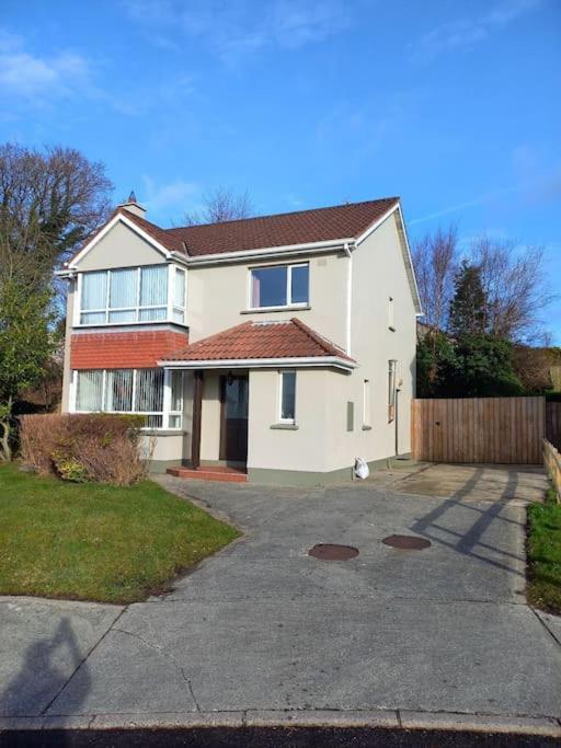 Villa Large 4Bed Available Long-Term In Letterkenny Exterior foto
