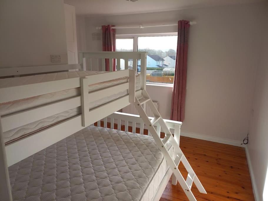 Villa Large 4Bed Available Long-Term In Letterkenny Exterior foto